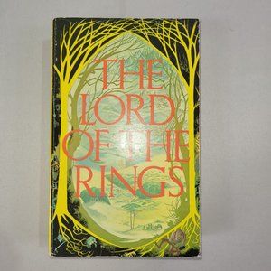 JRR Tolkien The Lord of the Rings 1972 Oversize Paperback Softcover Book